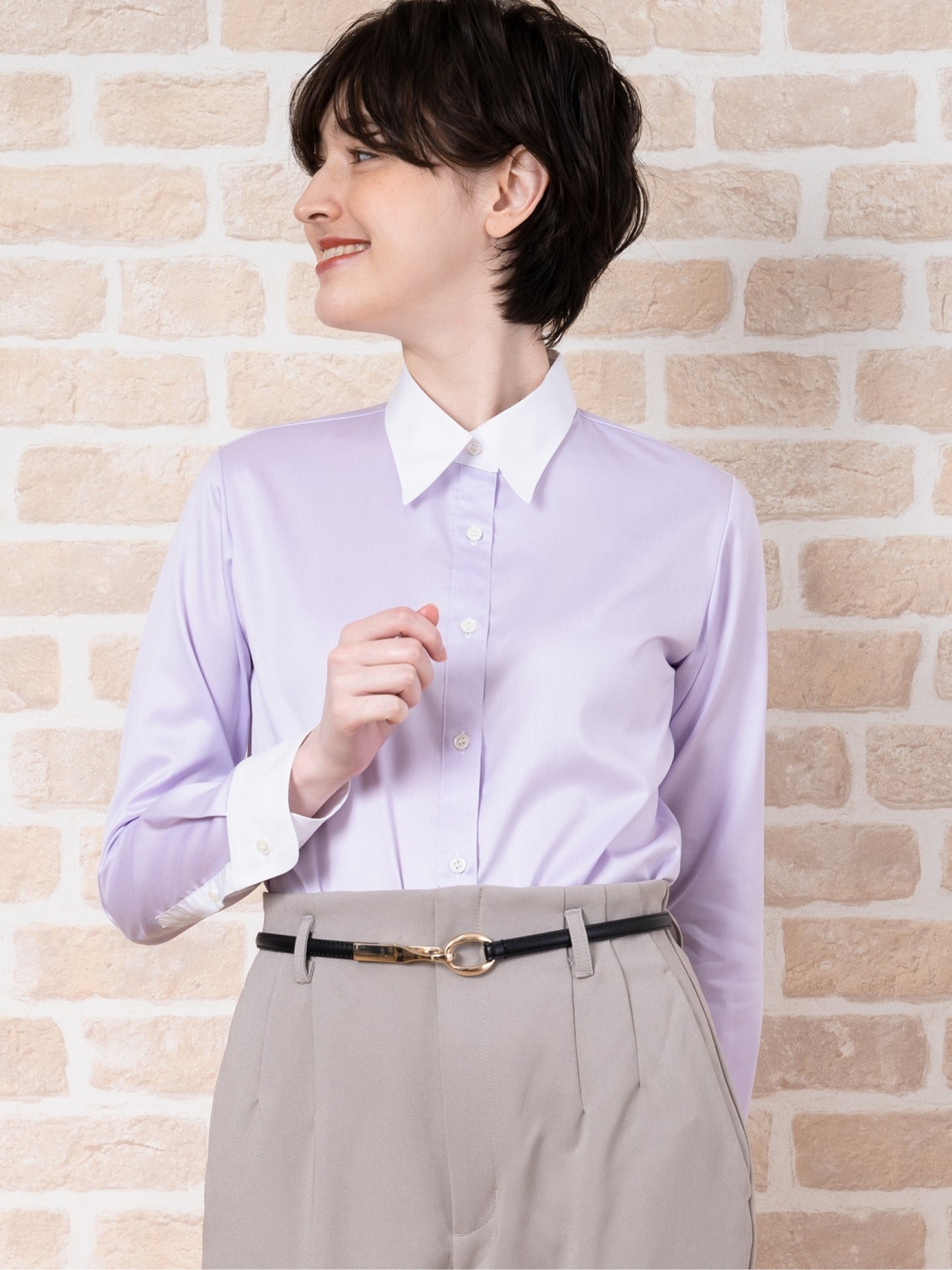 ●Women's 100% Cotton Non Iron White Collared Long Sleeve Shirt