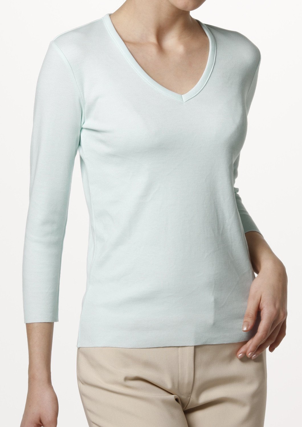 Washibable Light weight V-neck Top 3/4 Sleeve - LEONIS SHIRTS & FAVORITES