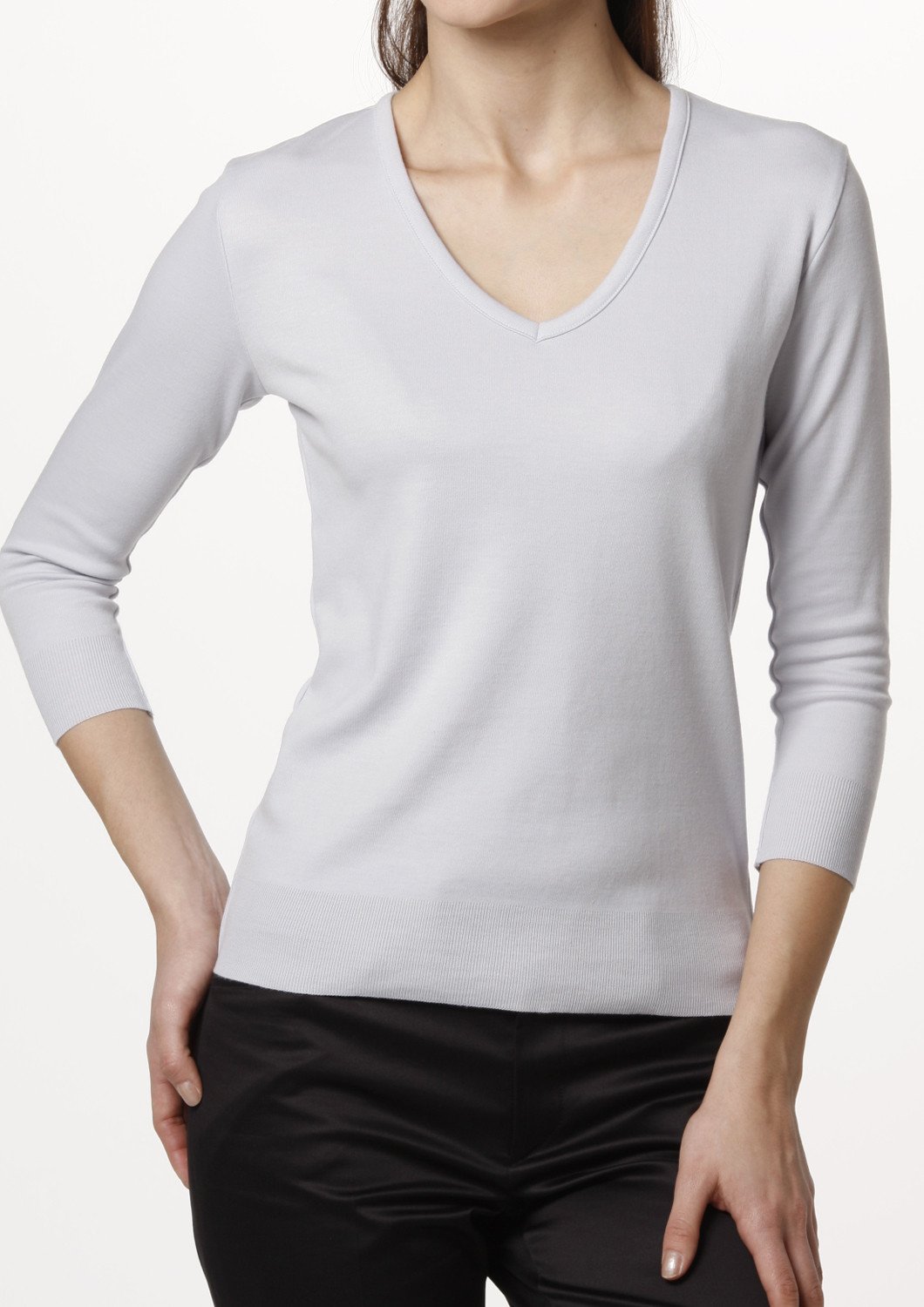 Washibable Light weight V-neck Top 3/4 Sleeve - LEONIS SHIRTS & FAVORITES