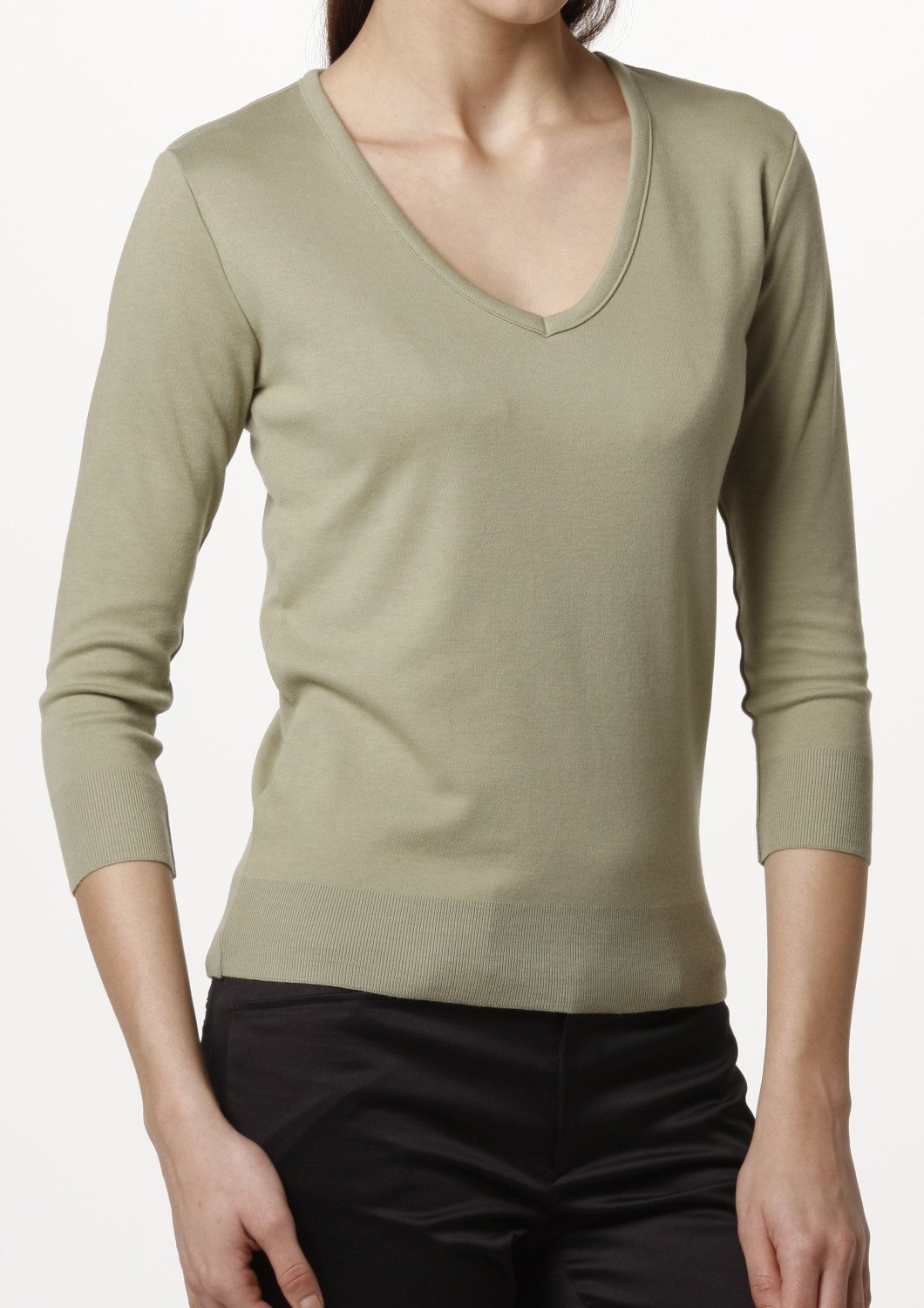 Washibable Light weight V-neck Top 3/4 Sleeve - LEONIS SHIRTS & FAVORITES